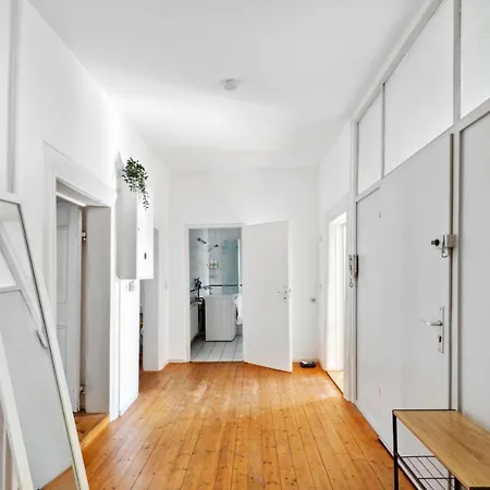 Grosszuegige 4-zimmer-wohnung Nahe Frankfurt, Ideal Fuer Business & Familien فريدبرغ
