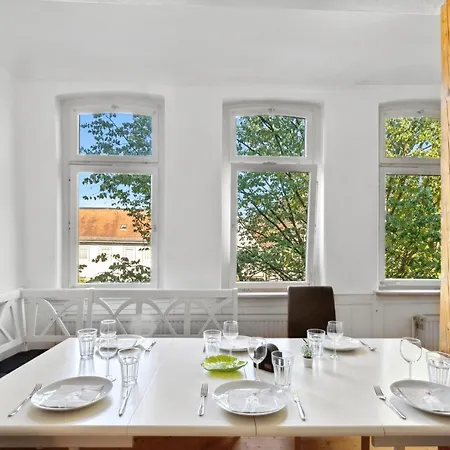 Friederg - Familien-Loft Mit 3 Schlafzimmern Und Grossem Wohnbereich *