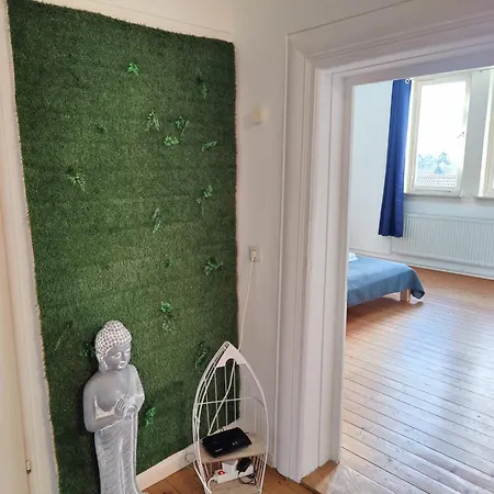 Grosszuegige 4-zimmer-wohnung Nahe Frankfurt, Ideal Fuer Business & Familien شقة